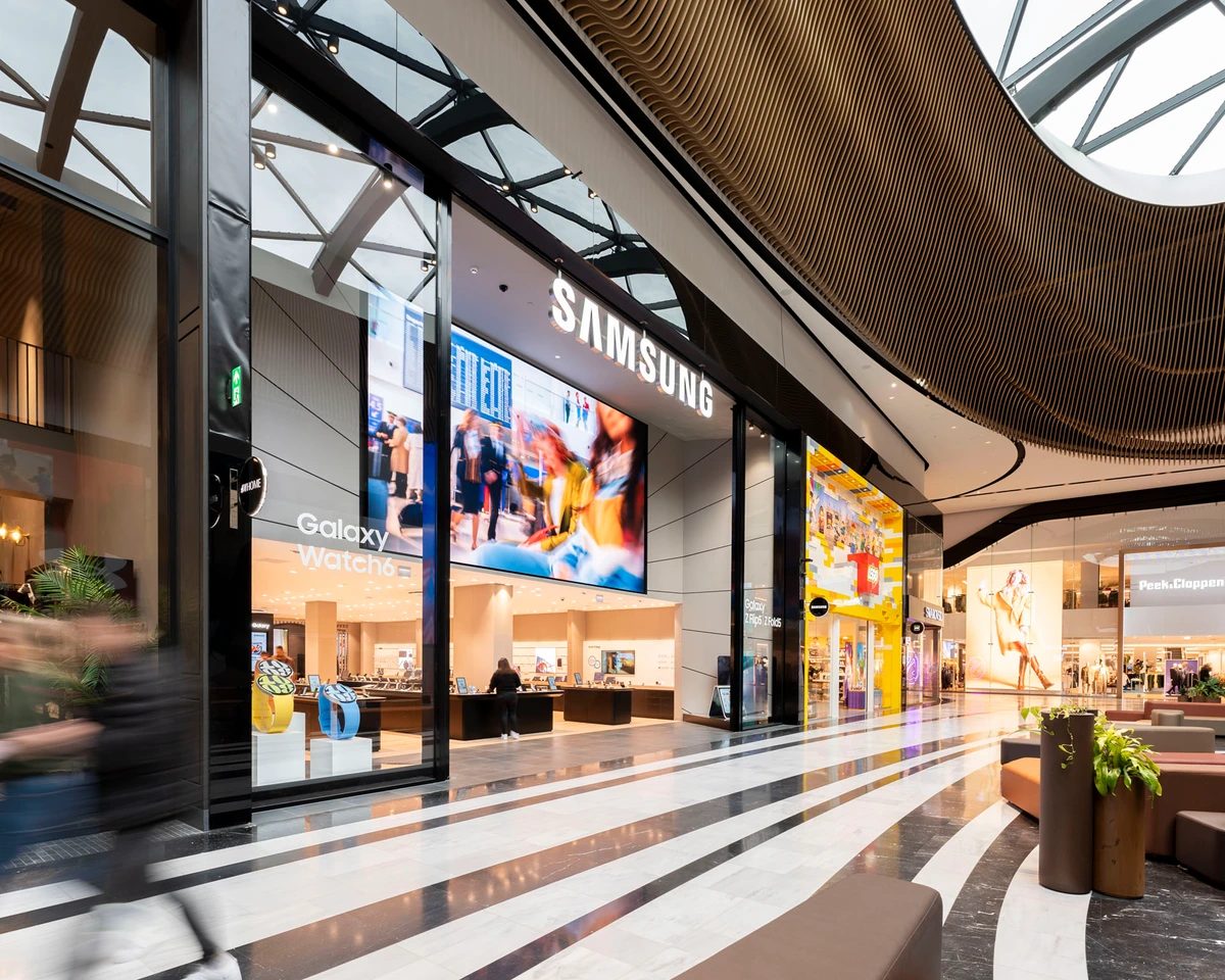 Samsung Experience Store — Mall of the Netherlands