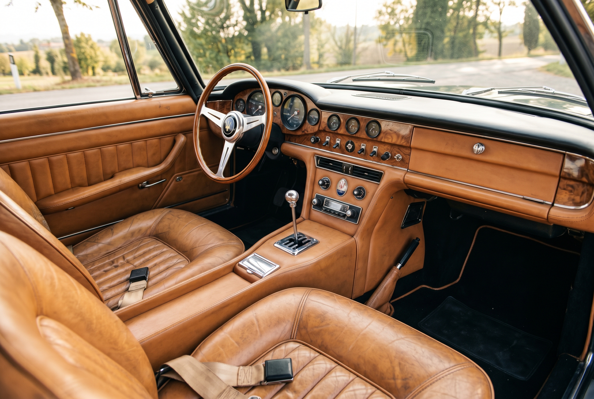Klassieke Maserati interieur
